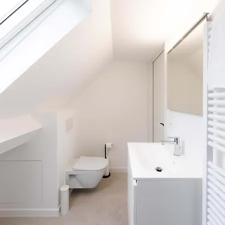 Apartment Inviting 5-person Duplex In Vibrant *